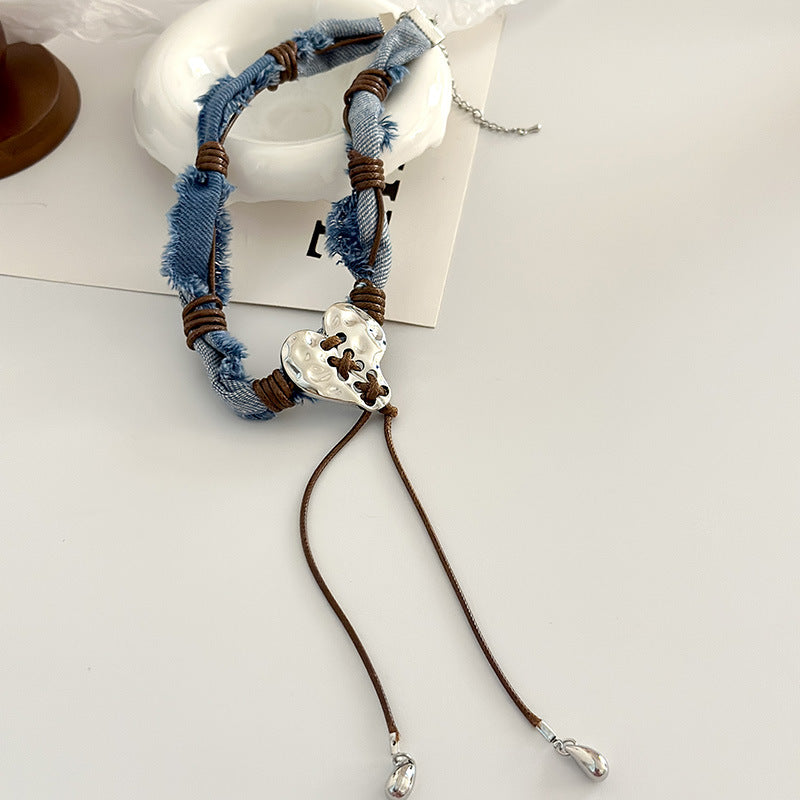 Colliers de conception de niche de coeur d'enroulement de denim de personnalité