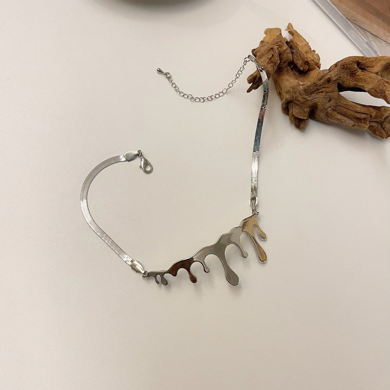 Colliers de niche d'accessoires de conception personnalisés de style froid élégant