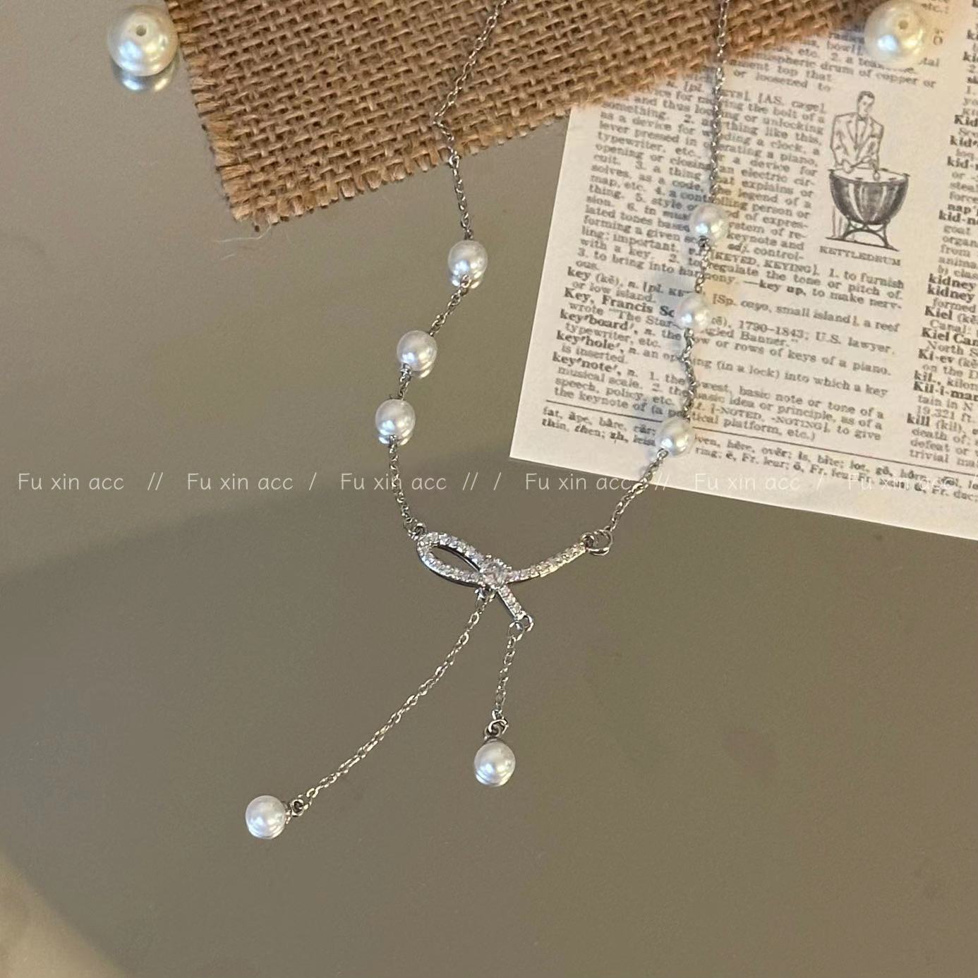 Retro Pure Desire Style Bow Female Necklaces