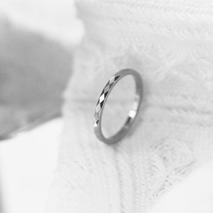 Shining Prismatic Female Simple Cold Style High-grade Rings