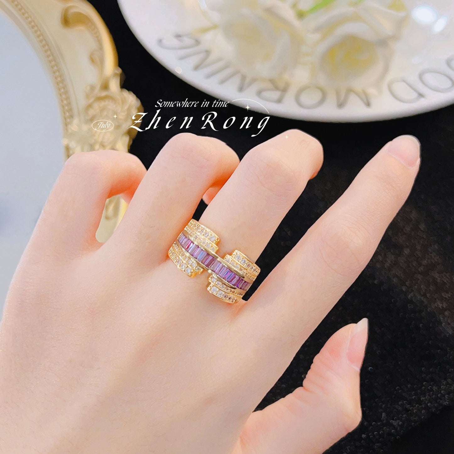Women's High-grade Agate Olivine Temperament Style Emerald Rings