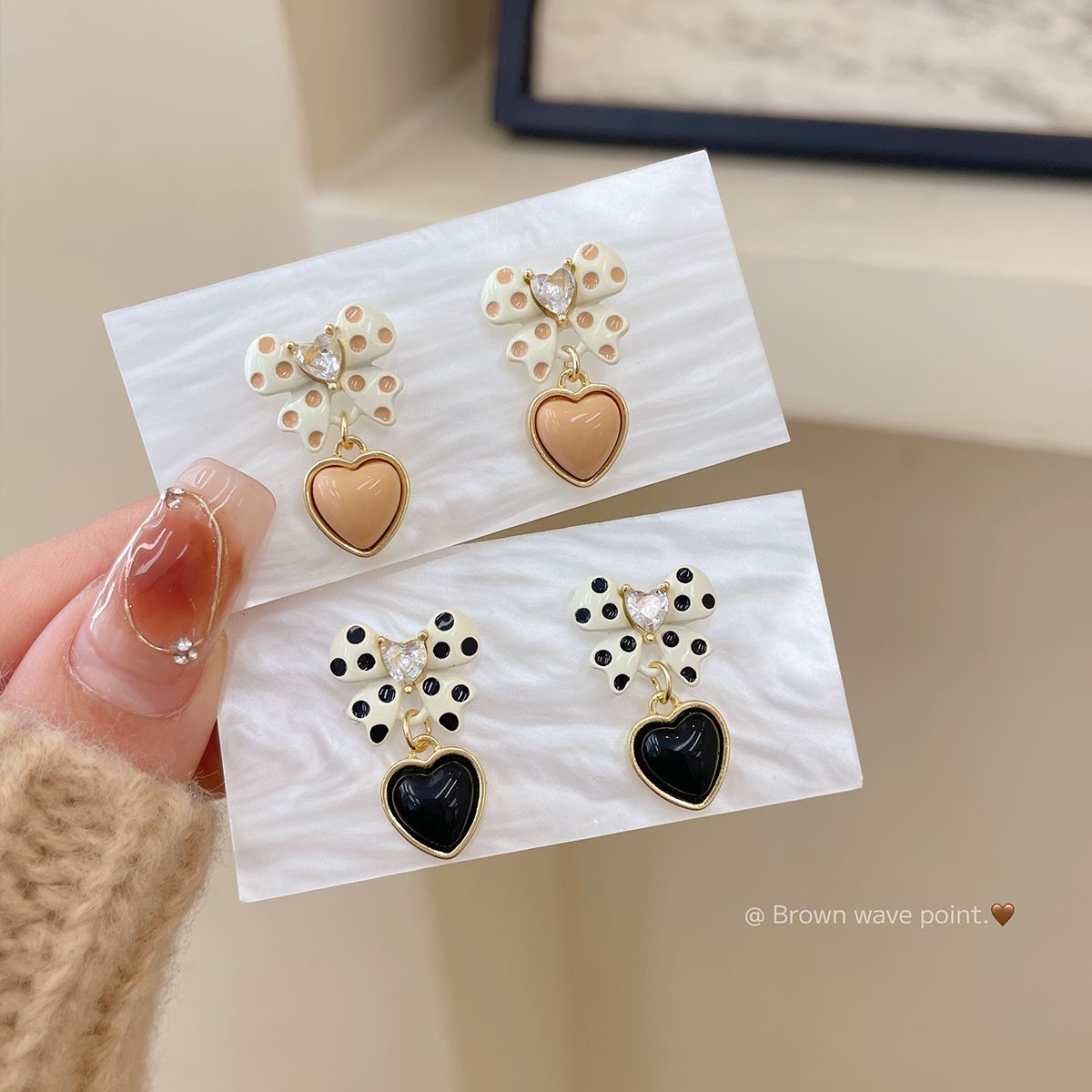 Women's Dot Bow Sier Needle Graceful Design Earrings