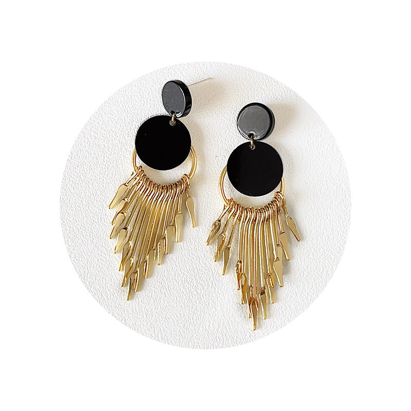 Nadelplattierte lange Quasten-Temperament-Wild-Ringe