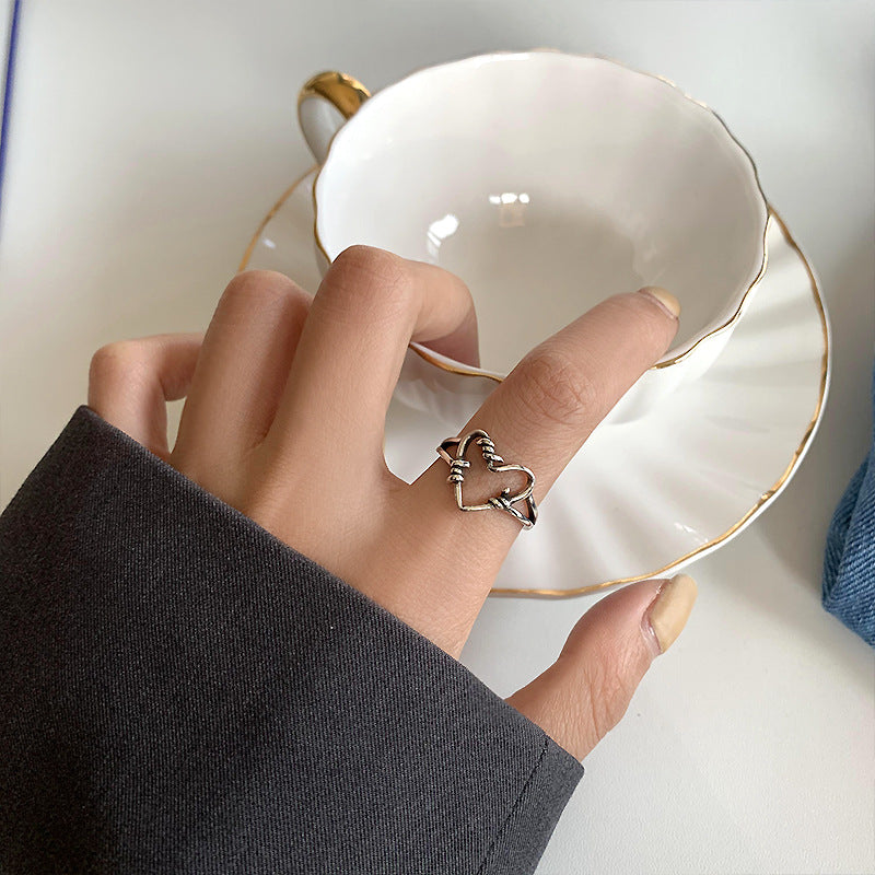 Female Niche Advanced Light Luxury Design Rings