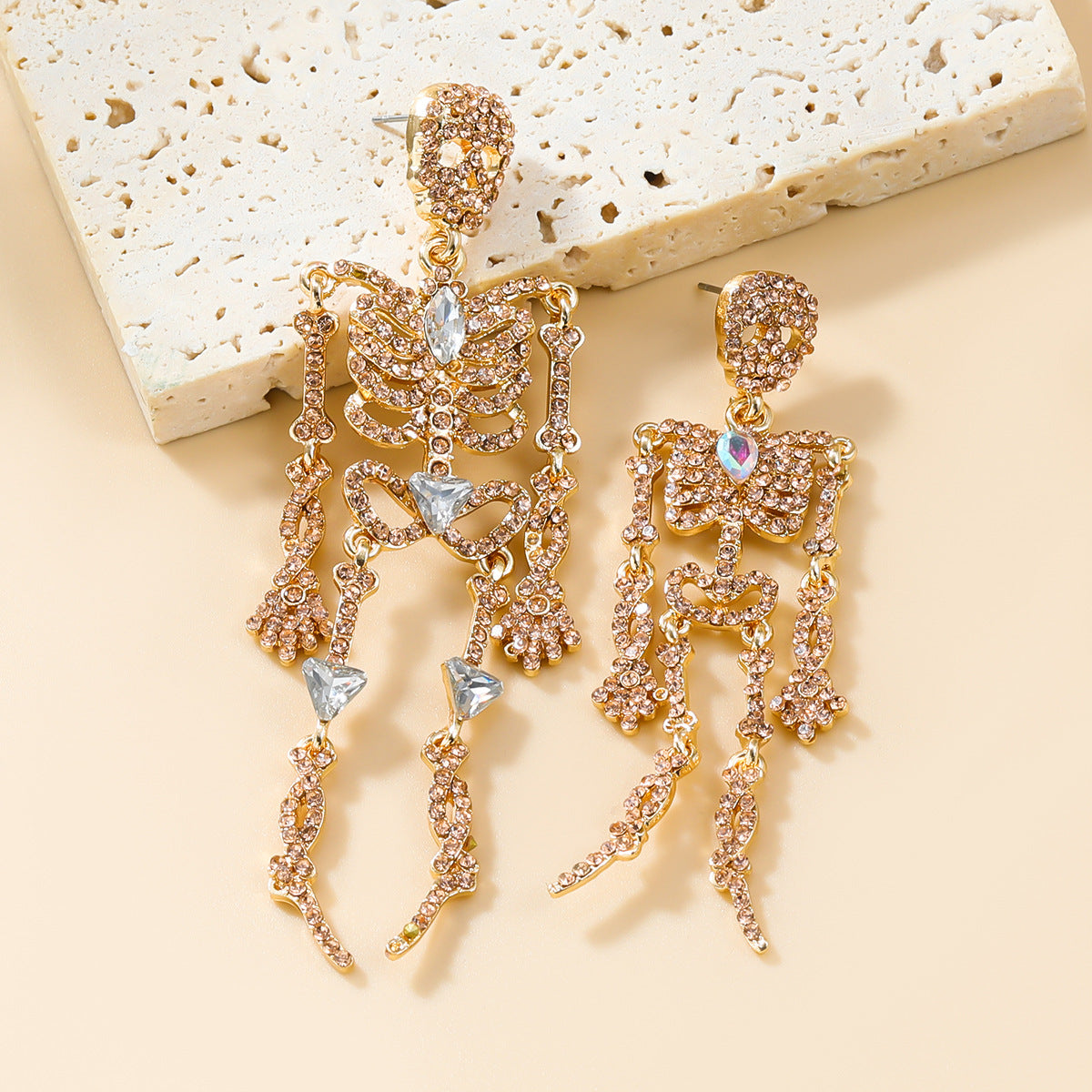 Skeleton Exaggerated Female Trend Full Diamond Earrings