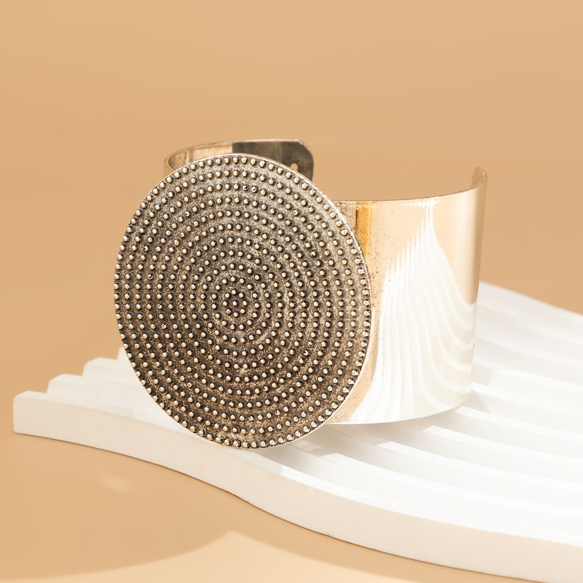 Exaggerated Diameter Big Round Slice Pendant Cold Necklaces