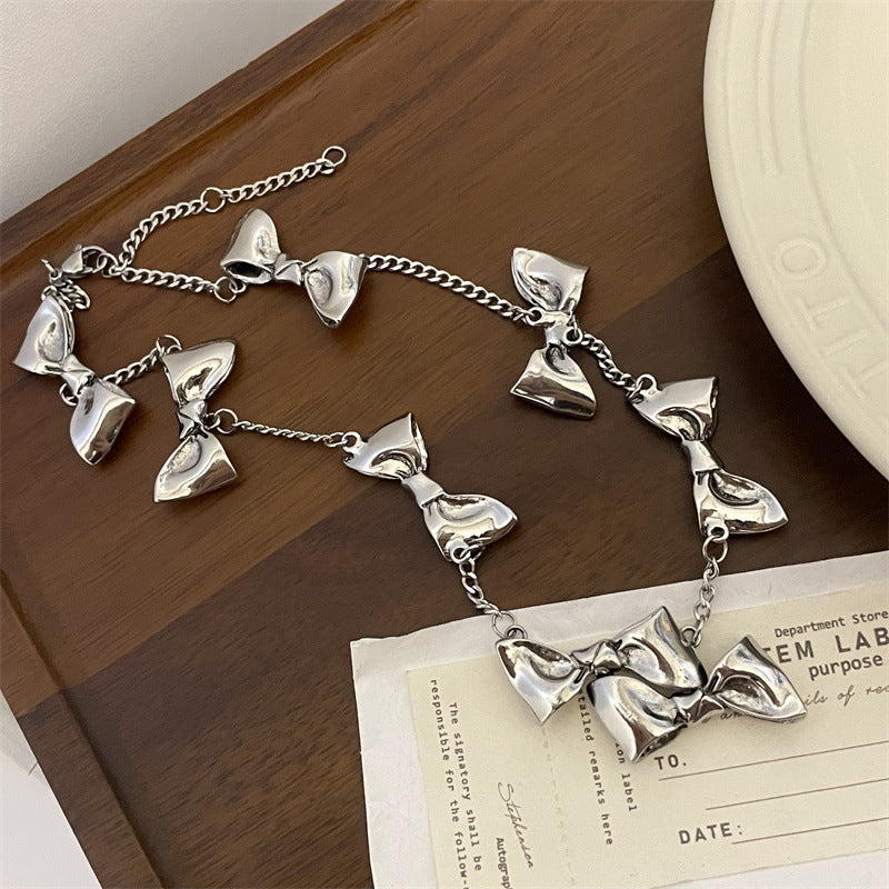 Collier avec nœud pour femme, personnalité de Niche, chaîne de clavicule douce