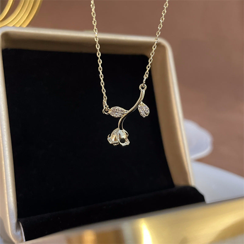 Colliers de clavicule pour femmes, hommes et doux et Cool, étoiles de fleurs, cœur pour conception de niche