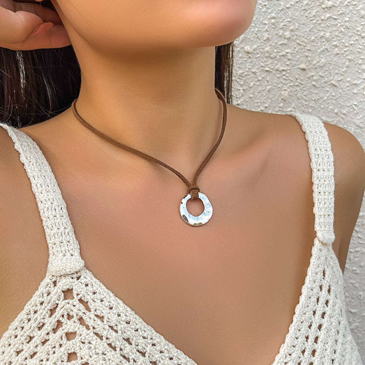 Women's Personality Heart-shaped Hollow Pendant For Simple Necklaces