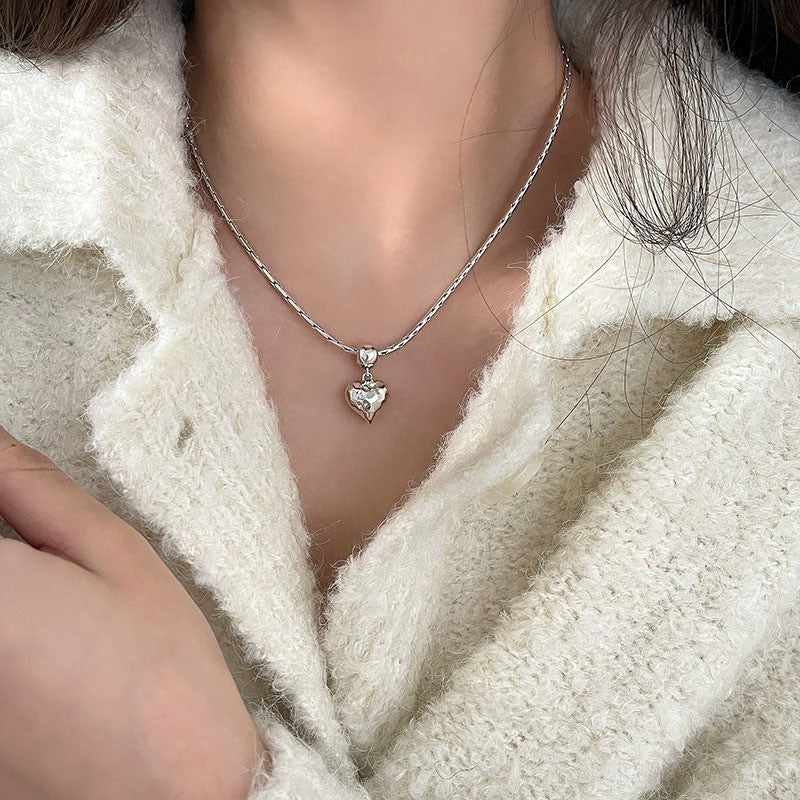 Peach Heart Pendant Female Personality Ornament Simple Three-dimensional Necklaces