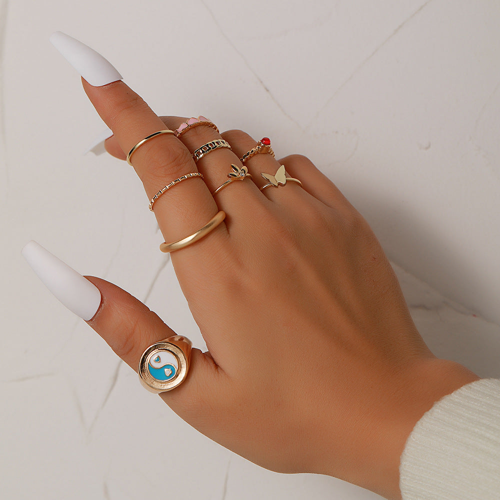 Yang Suit Geometric Rhinestone Pearl Dripping Rings