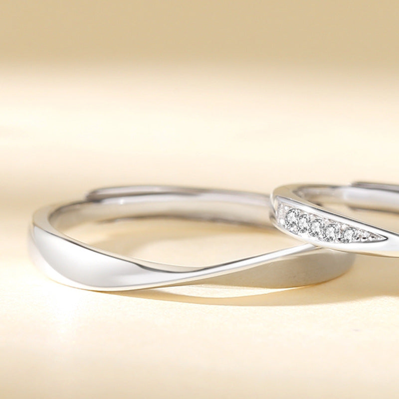 Damen- und Herrenringe sowie Möbius-Streifen-Paarringe aus Sterlingsilber