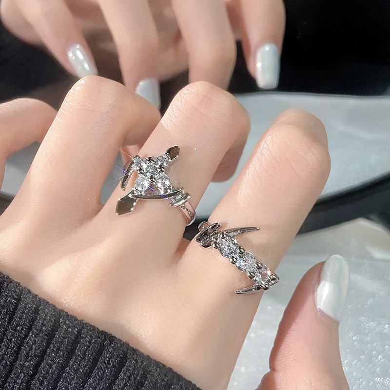 Damen-Ringe mit vollem Strass-Zirkon-High-Sense-Kreuz, trendig, cool