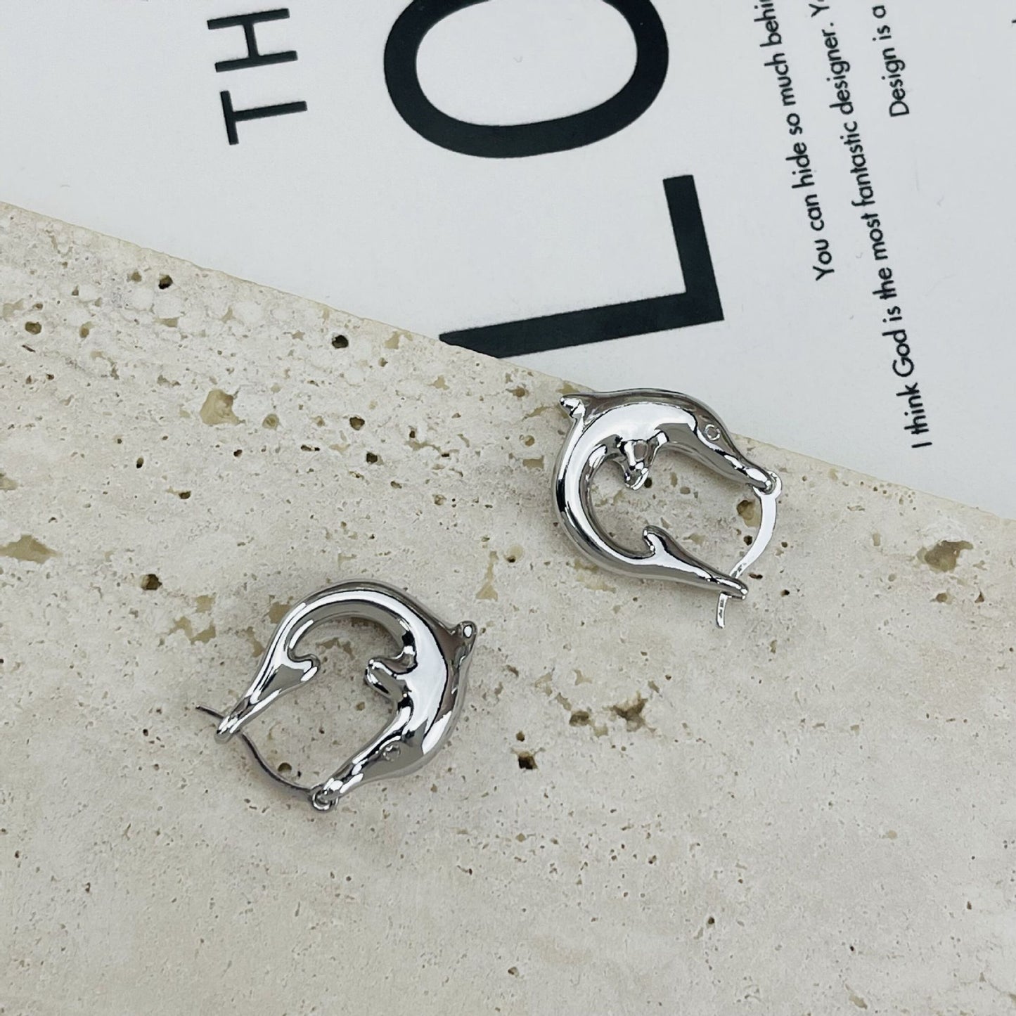 Design Dolphin Personality Metallic Animal Temperament Entry Earrings