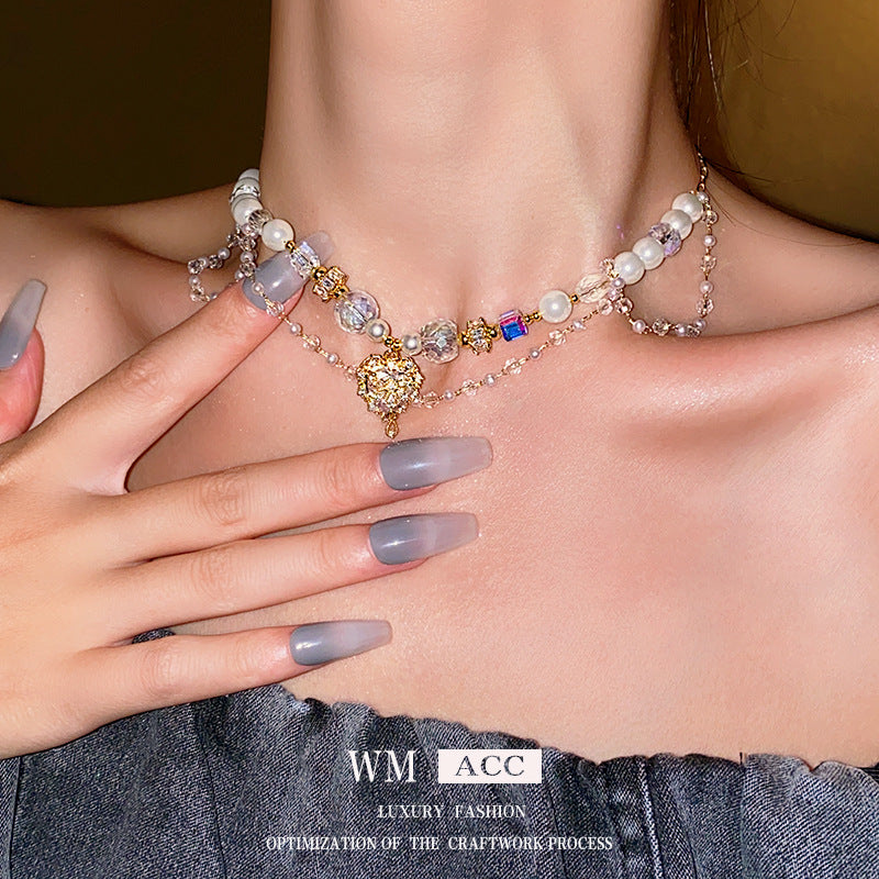 Colliers carrés en cristal pour femmes, perles d'amour, mode minoritaire