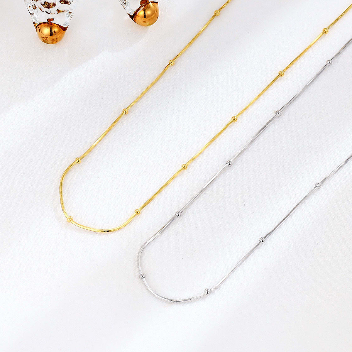 Colliers de sens élevé de minorité capricieuse d'os de serpent de perles