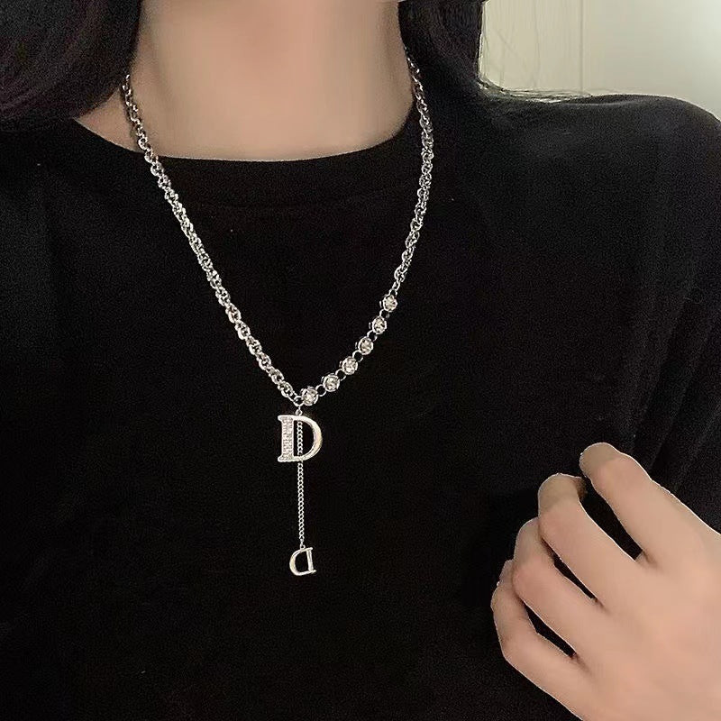 Women's Fading Zircon Letter Decorative Light Luxury Cold Style High-grade Necklaces
