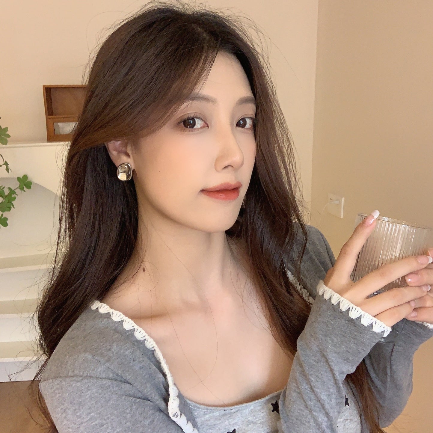 Damen-Ohrringe mit Sier-Nadel, unregelmäßiger Metallgeometrie, schlicht