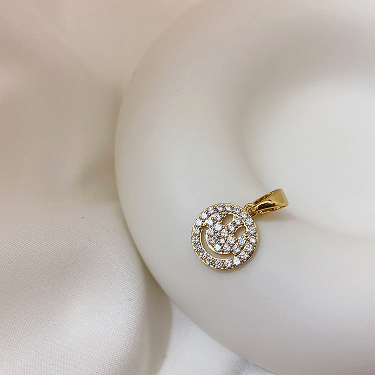 Colliers féminins avec pendentif Smiley en métal ours transparent