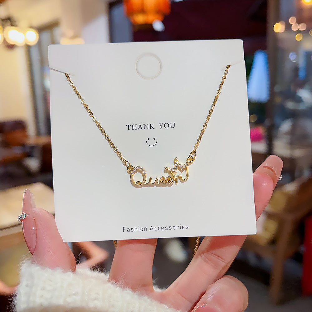 Colliers de luxe légers avec pendentif lettre minoritaire pour femmes, chaîne de clavicule à la mode