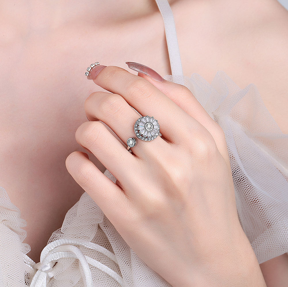 Flower Stone Round Light Luxury Minority Design Fashion Female Rings
