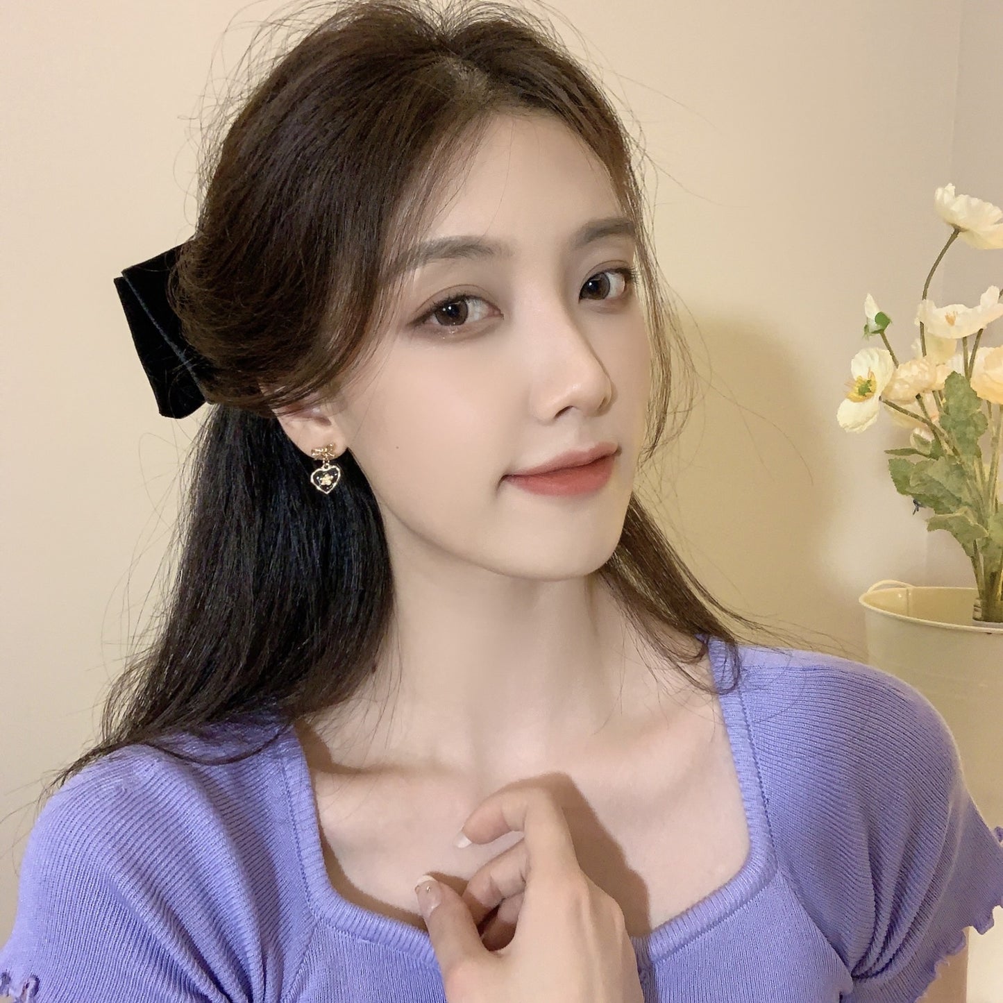 Needle Temperament French Hepburn Style Love Earrings