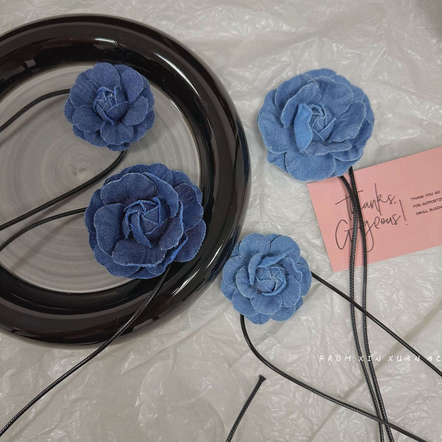 Damen-Denim-Kamelien-hochwertige Vintage-Blumen-Französisch-Halsketten