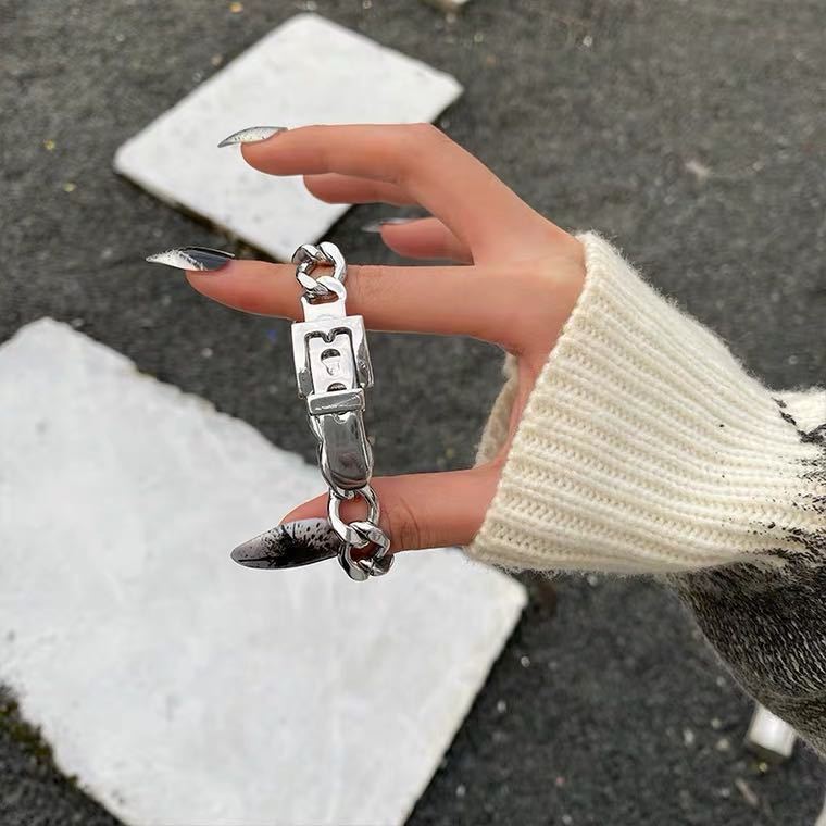 Herren-Armbänder im kalten Stil, personalisierbar, schlicht und einfach
