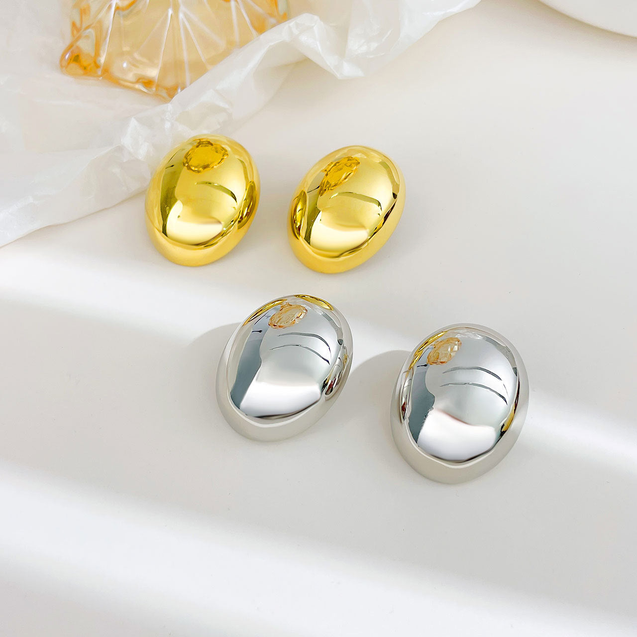 Korean Style Stylish Glossy Three-dimensional Female Ball Personality Design Earrings