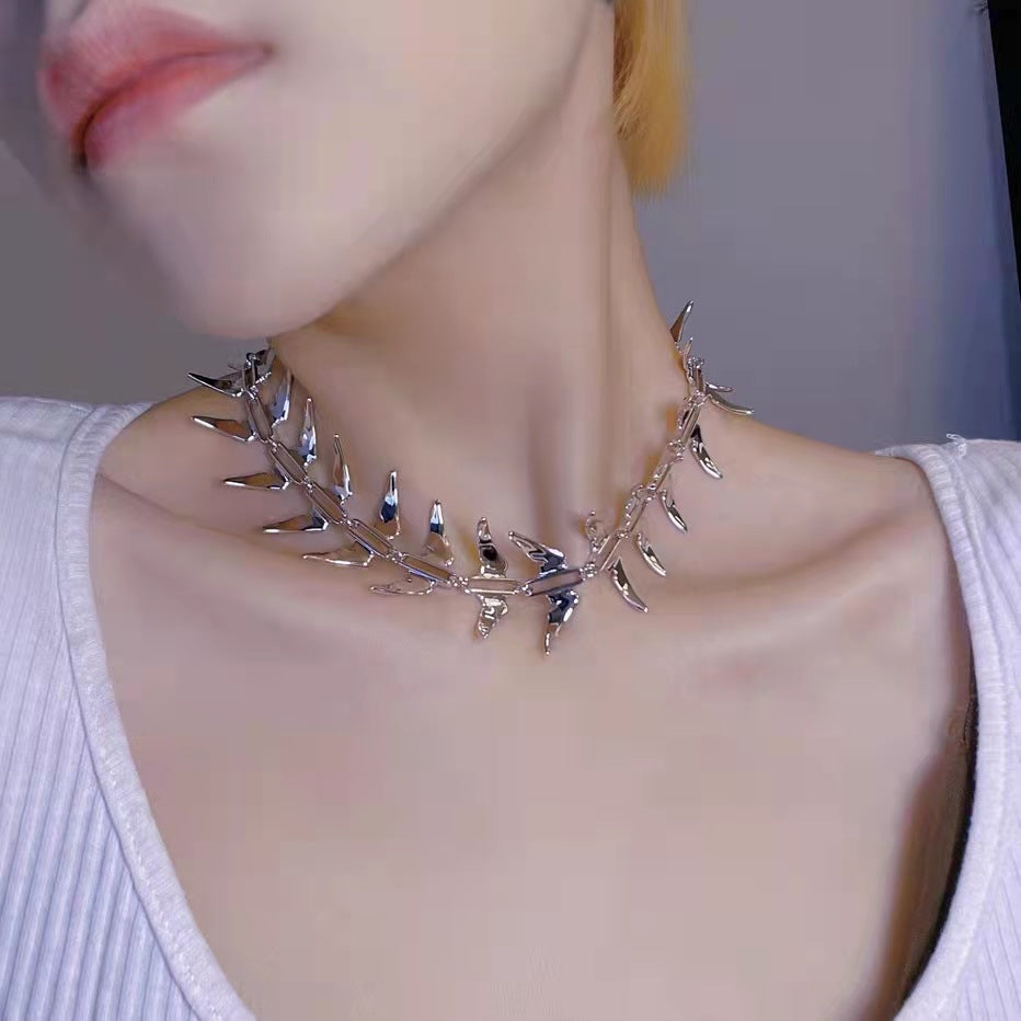 Niche High-grade Sweet Cool Personality Neck Necklaces