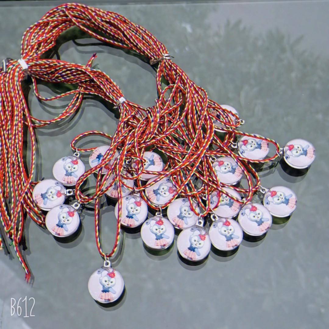 Fußkettchen aus rotem Seil aus Kristalljade, zwei Armbänder