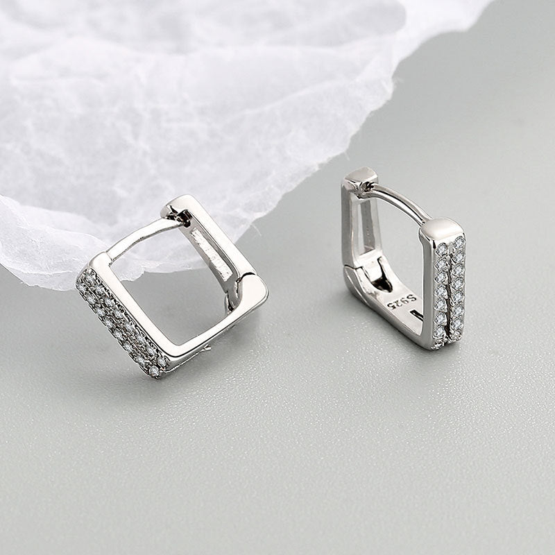 Women's Trendy Elegant Simple Summer Fashion Square Earrings