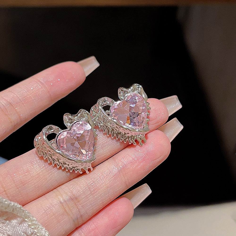 Women's Style Pink Love Heart Exquisite Fashionable Earrings