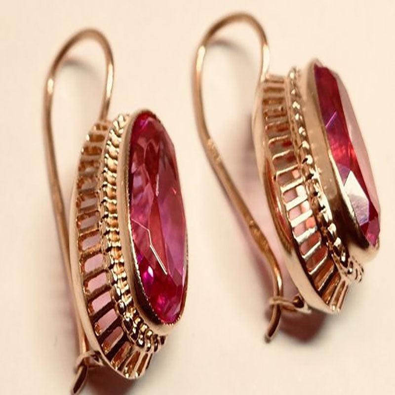 Women's Fashion Simple Golden Hollow Type Red Gem Earrings