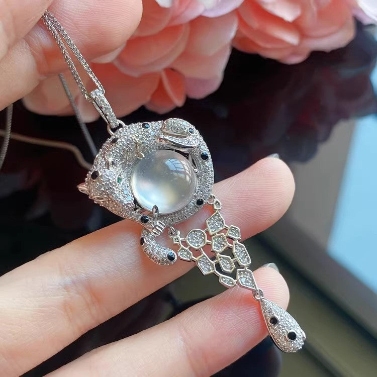 Women's Natural Chalcedony Jade Leopard Agate Head Light Luxury Temperament Jewelry Set