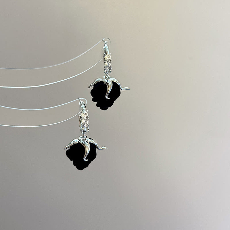 Women's Cool Black High-grade Light Luxury Spicy Elegant Earrings