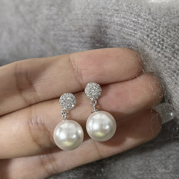 Simple Daily Commuter Pearl Design High-grade Earrings