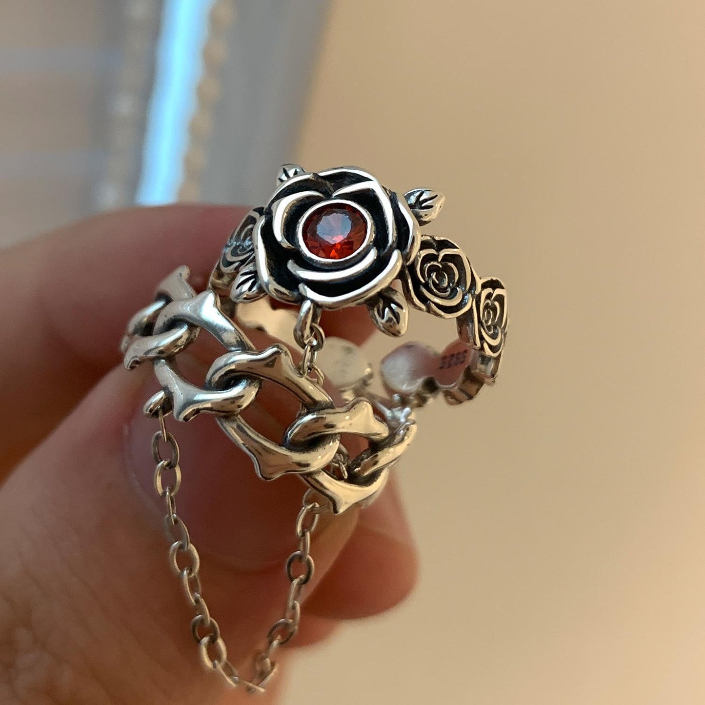 Retro Red Zirconium Rose Thorn Chain Open Female Personalized Rings