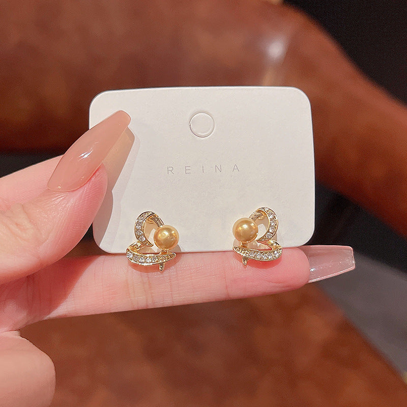 Women's Small Hollow Heart Ear Trendy Light Luxury Earrings