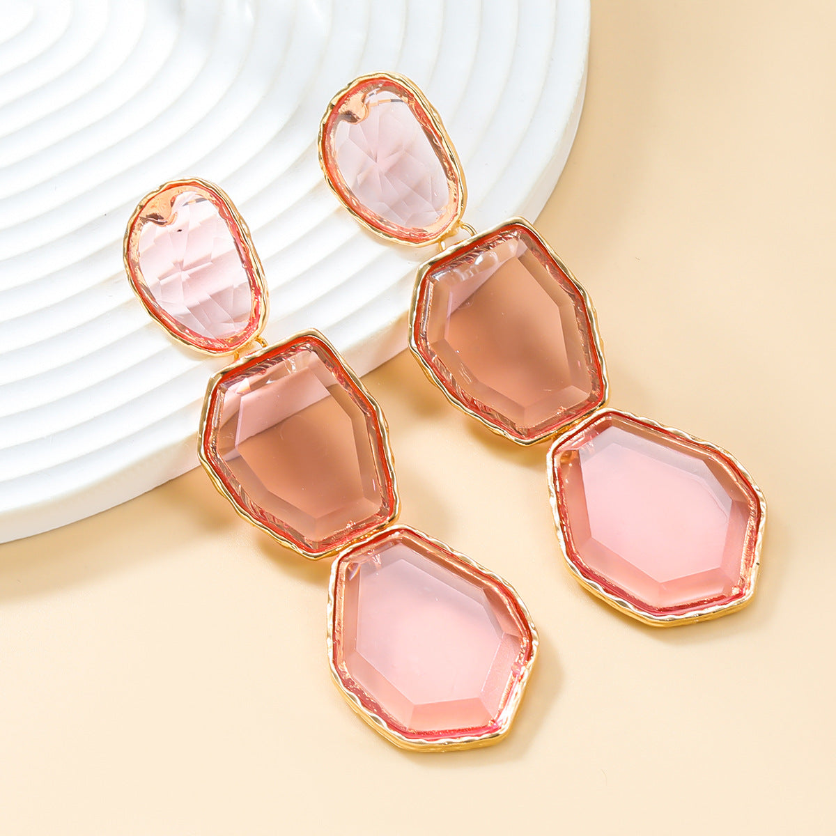 Women's Trendy Geometric Alloy Resin Bohemian Party Earrings