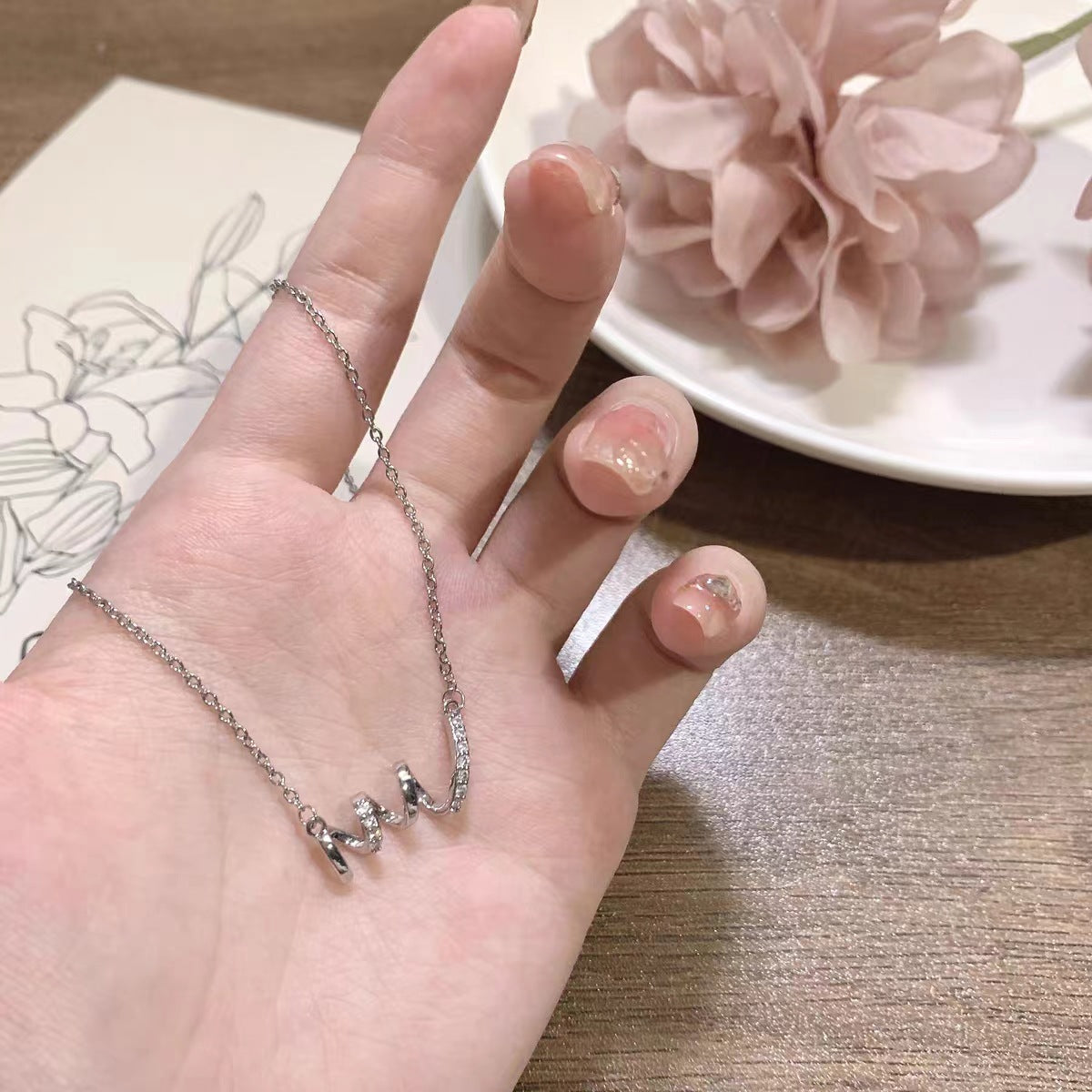 Colliers froids légers de luxe, conception avancée, minorité