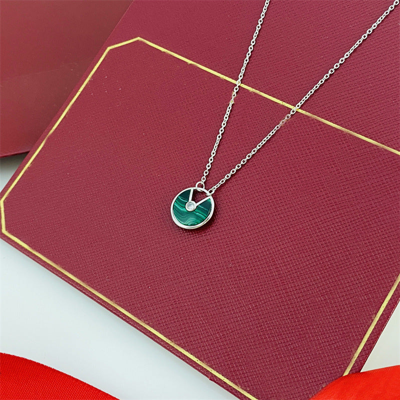 Rose Gold Plated White Shell Carnelian Clavicle Necklaces