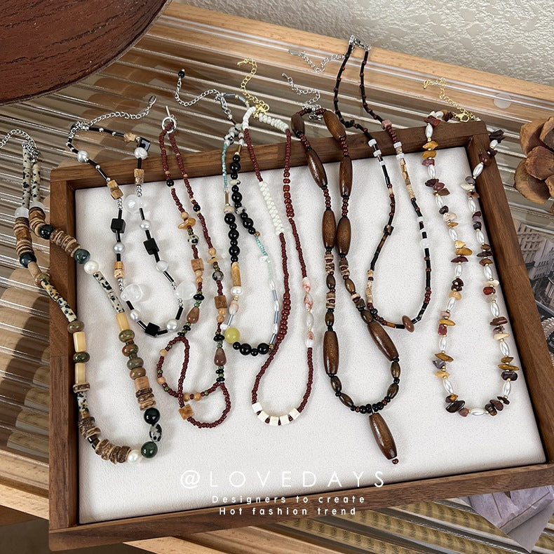 Colliers de clavicule en perles irrégulières simples marron pour femmes