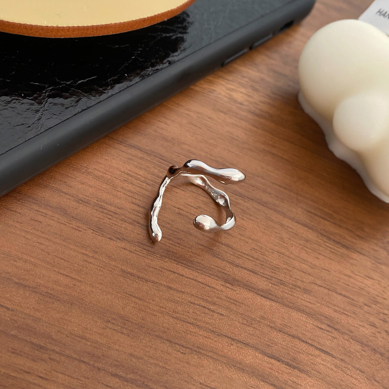 Women's Sier Pearl Retro Fashion Texture Water Drop Open Rings