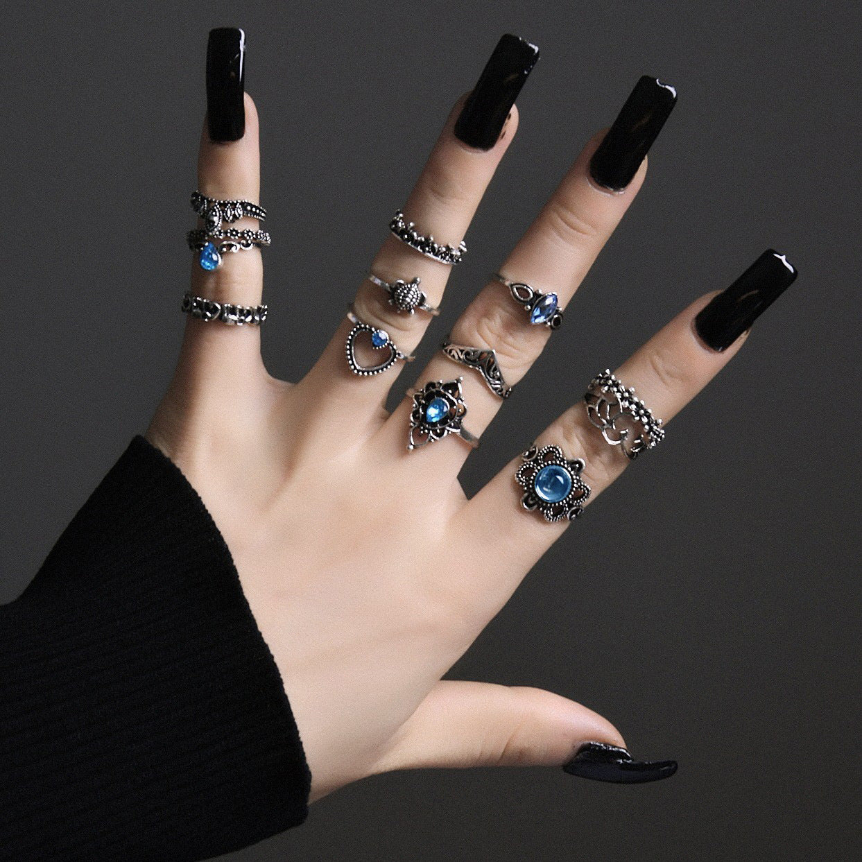 Ornament Retro Diamonds Carved Crown Gemstone Rings