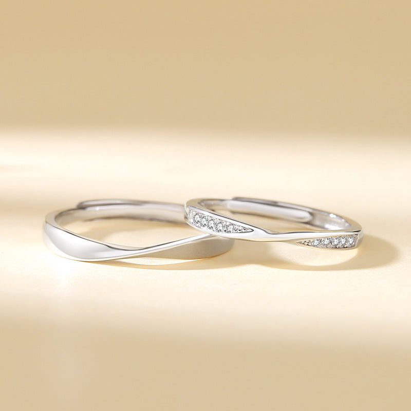 Damen- und Herrenringe sowie Möbius-Streifen-Paarringe aus Sterlingsilber