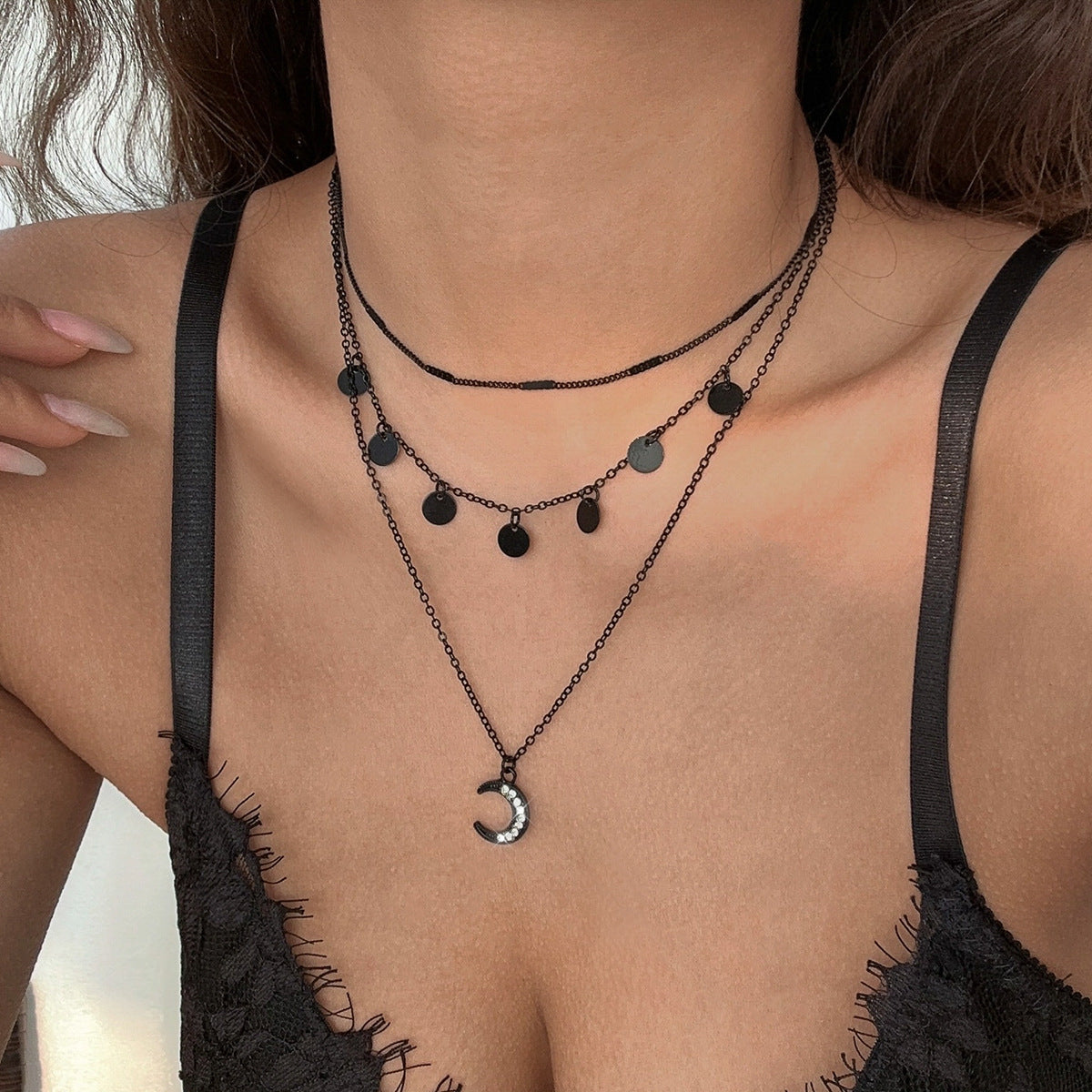 Colliers simples à chaîne noire avec double cœur d'amour