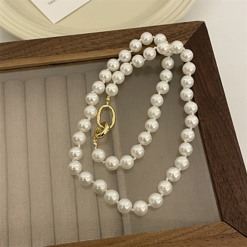 Women's Strong Light Perfect Circle Pearl High-grade Sense Niche Necklaces