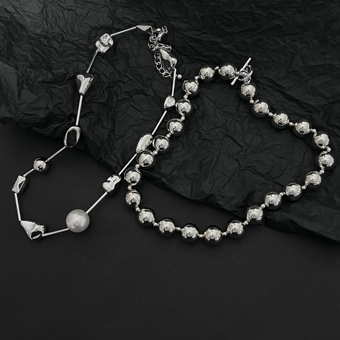 Geometric Brushed Metal Pearl Fashion Temperament Clavicle Necklaces