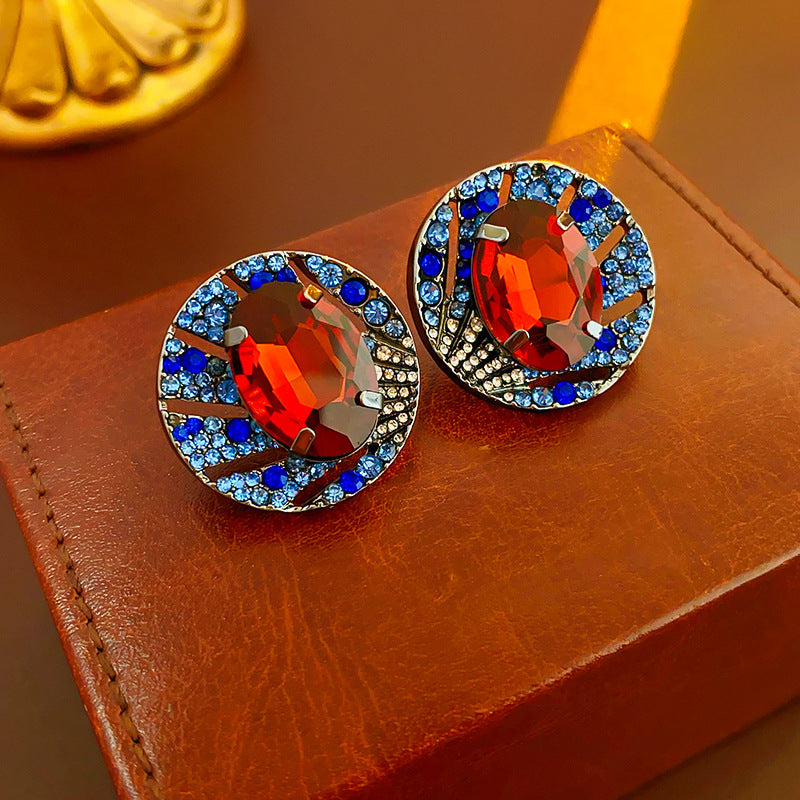 Women's Retro Exaggerated Fashionable High-grade Oval Sier Earrings